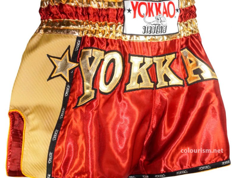 YOKKAO แบรนด์อุปกรณ์มวยไทยปรากฏตัวบนรันเวย์