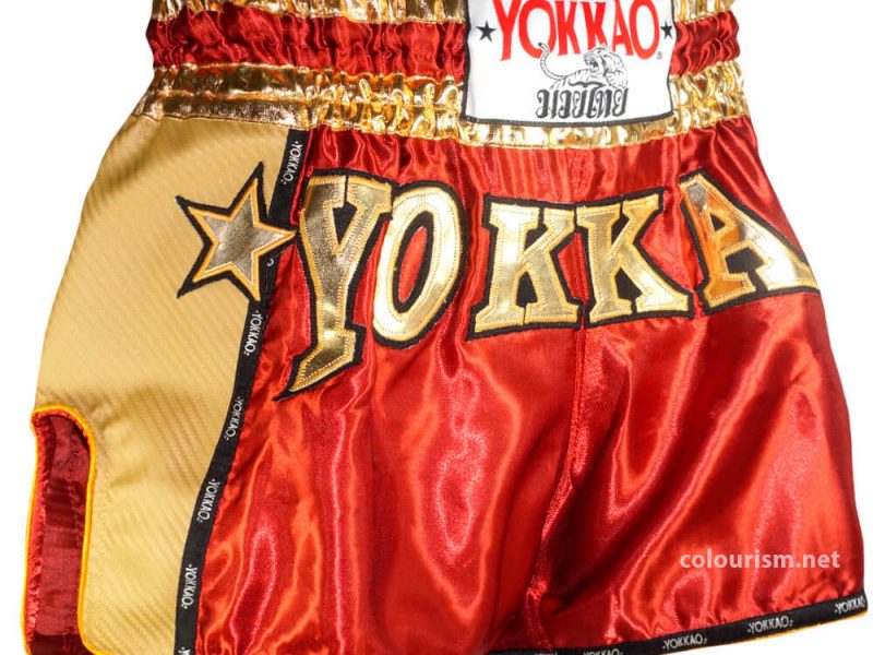 YOKKAO แบรนด์อุปกรณ์มวยไทยปรากฏตัวบนรันเวย์