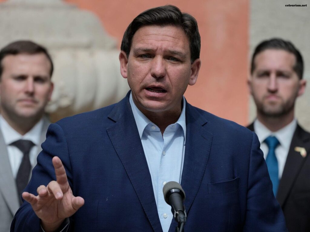 Disney ฟ้อง Ron DeSantis ดิสนีย์ได้ฟ้องร้องรอน เดอแซนทิส ผู้ว่าการรัฐฟลอริดา เกี่ยวกับการเข้าครอบครองเขตสวนสนุกของพรรครีพับลิกัน